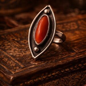 🧡Vintage Sterling Silver Marquise Ring with Red Resin Cabochon | Size 7✨